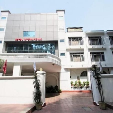 Hotel International Srinagar 외부 사진